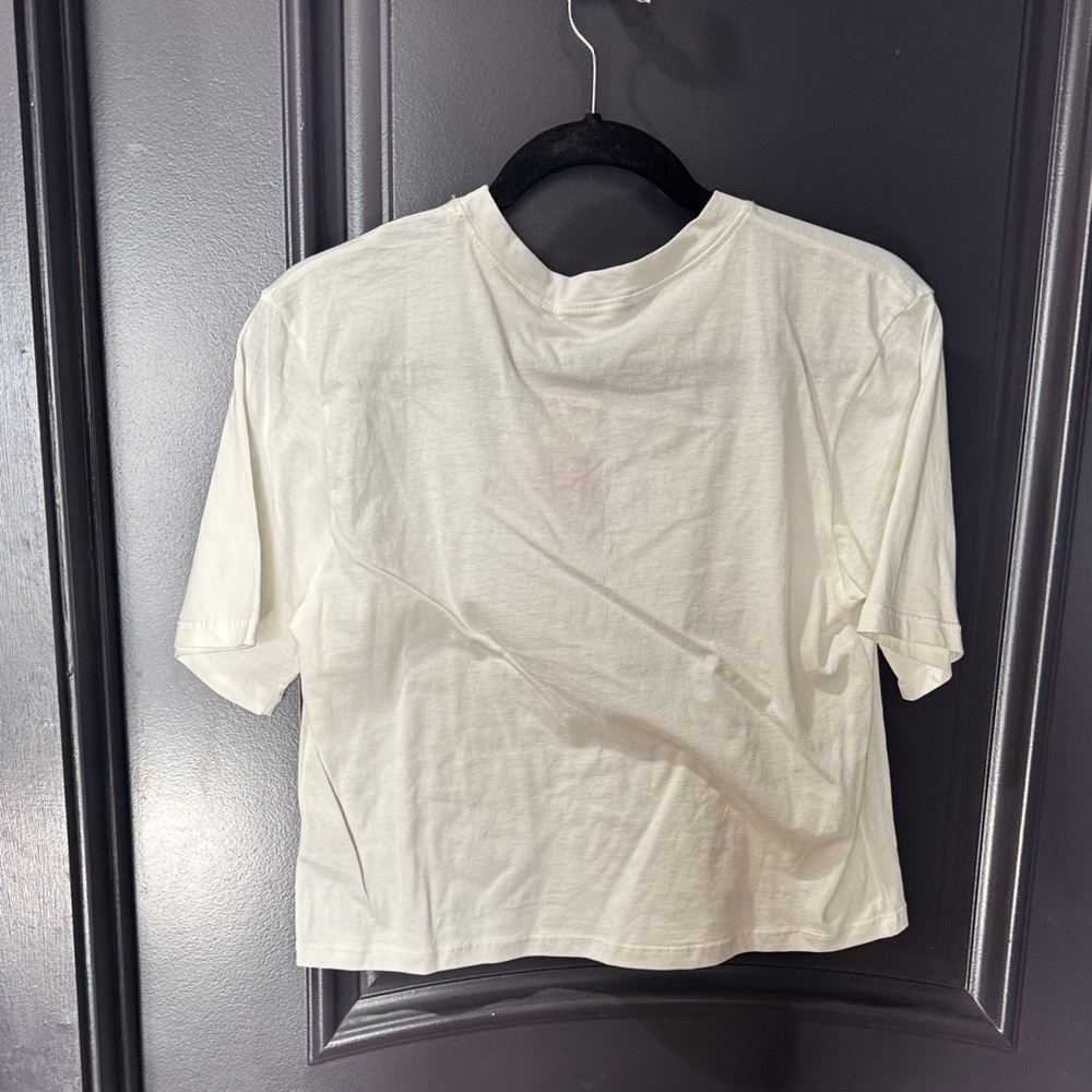 One Clothing Cream Zodiac Constellation Short Sleeve Tee - Picture 4 of 4